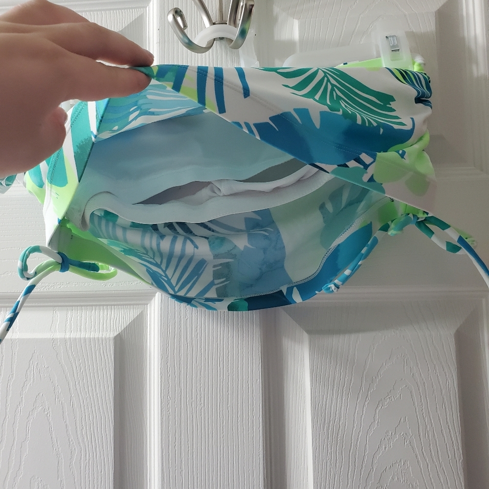Tropical Bikini Top - Picture 6 of 10